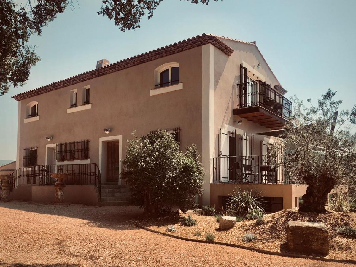 Sous Les Pins Gites Et Chambres D'Hotes La Londe-les-Maures Buitenkant foto