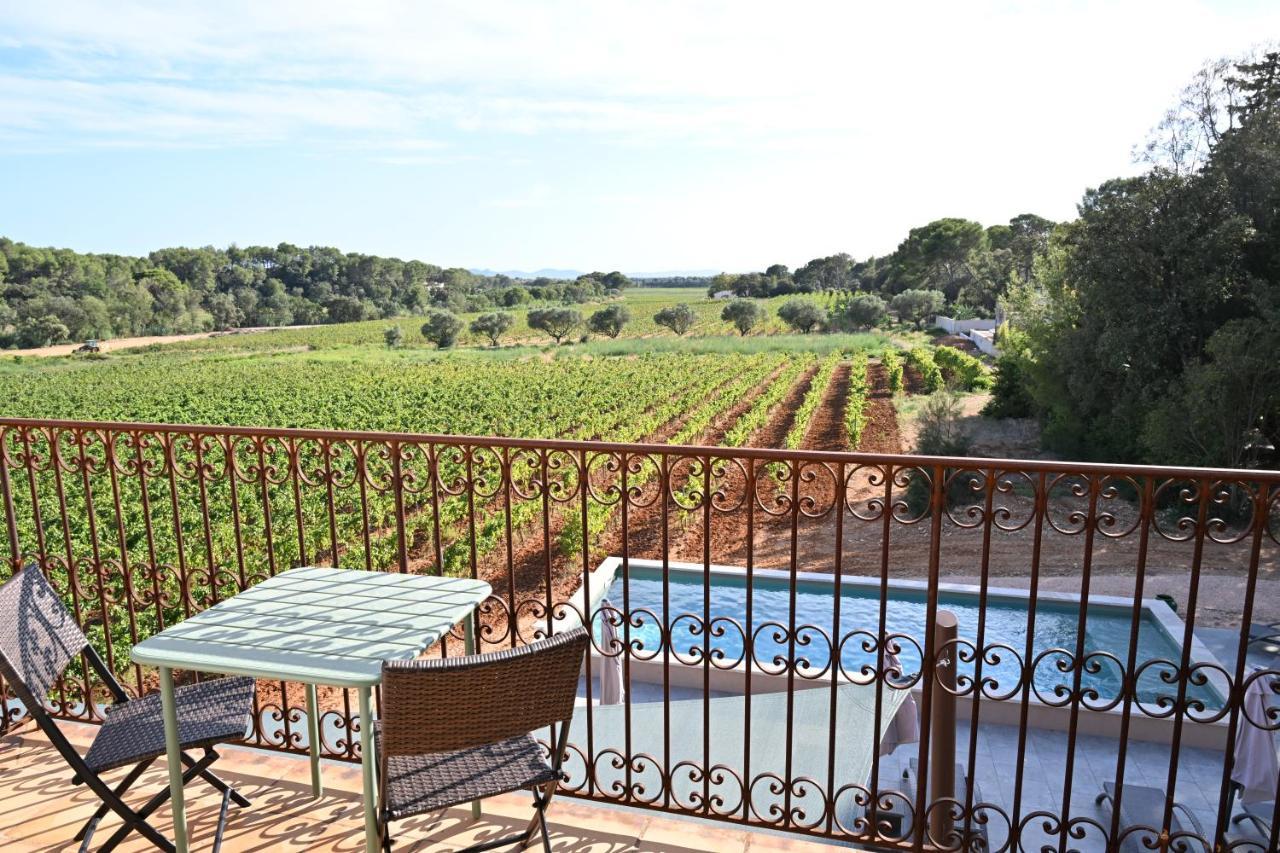 Sous Les Pins Gites Et Chambres D'Hotes La Londe-les-Maures Buitenkant foto